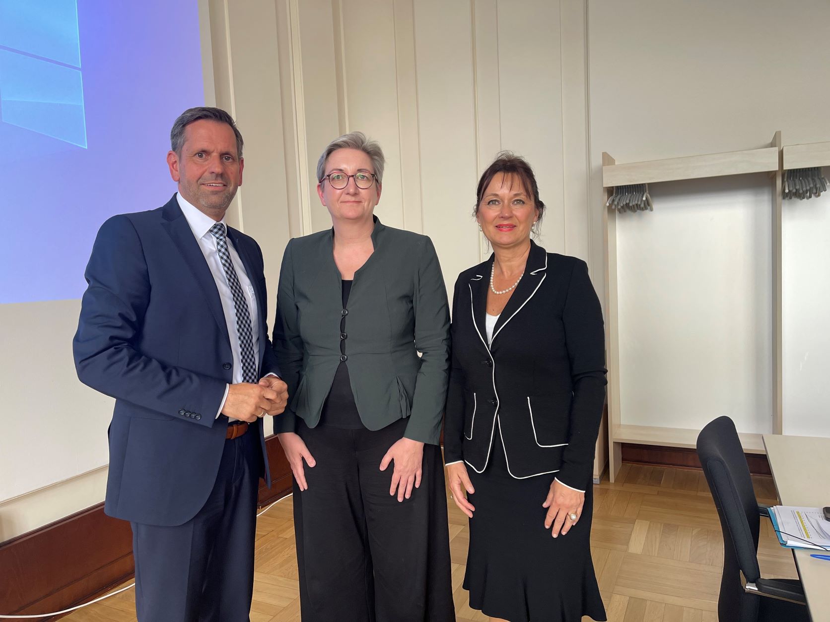 Bundesbauministerin Geywitz informiert sich über Wohnbündnis in Niedersachsen